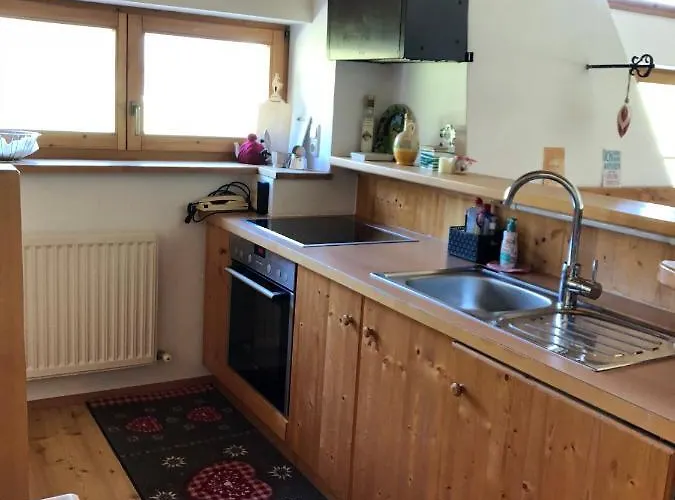 Thainerhof בית הארחה