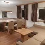 Thainerhof بيت ضيافة رين باي كيتزبوهيل